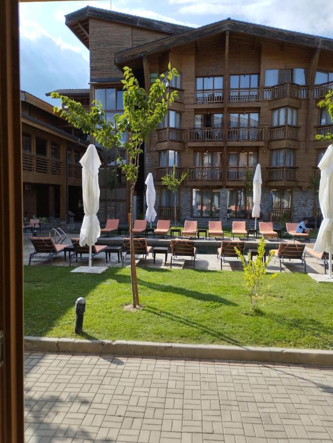 Pirin Golf - Nirvana, Studios&Spa ราซล็อก ภายนอก รูปภาพ